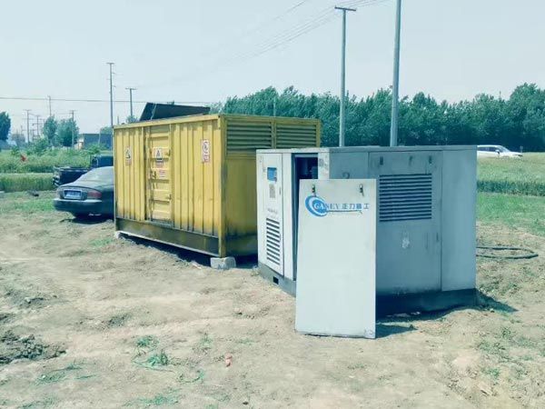 新巴尔虎右柴油发电机组冬季日常维修需要哪些工具？